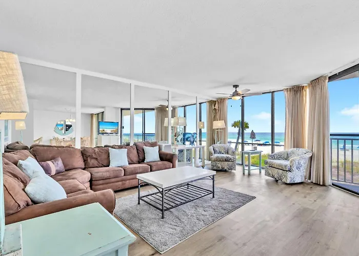Windward 106 At Edgewater