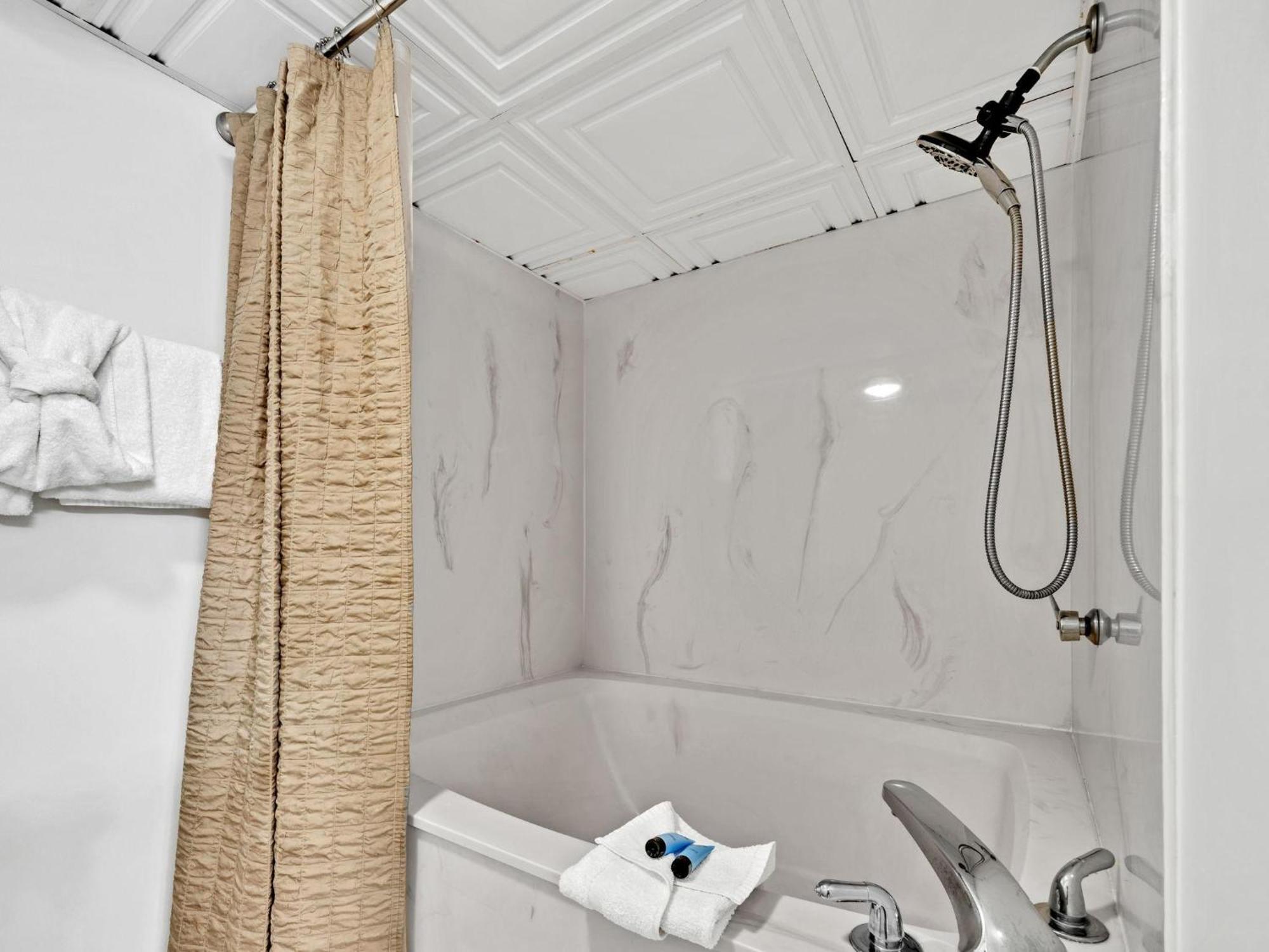 Apartment Windward 106 At Edgewater Panama Stadt